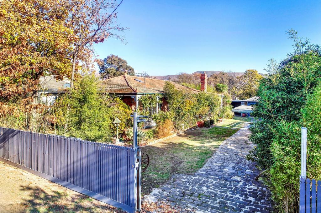 5 Phillip St, Bonnie Doon, VIC 3720