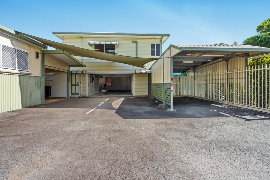 27 MINJUNGBAL DR, TWEED HEADS SOUTH, NSW 2486