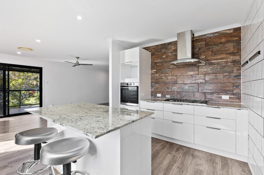 3 Doric Ct, Cooloola Cove, QLD 4580