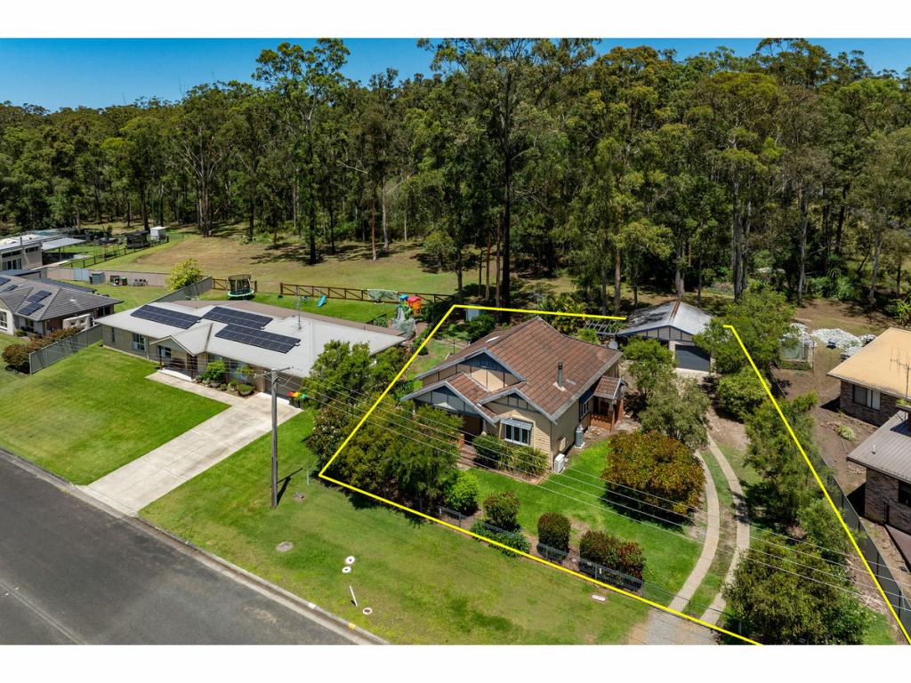 12 ABBOTT ST, NABIAC, NSW 2312