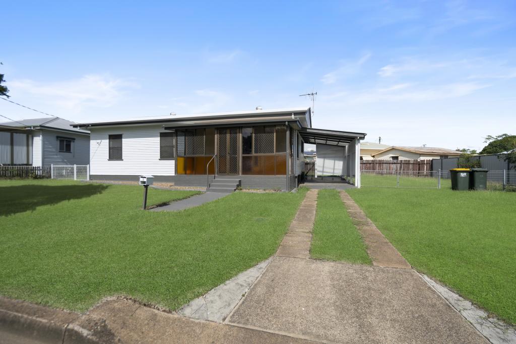 5 Buzza St, Walkervale, QLD 4670