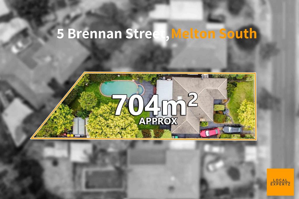 5 Brennan St, Melton South, VIC 3338