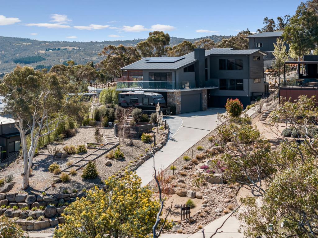 43 Rainbow Dr, East Jindabyne, NSW 2627