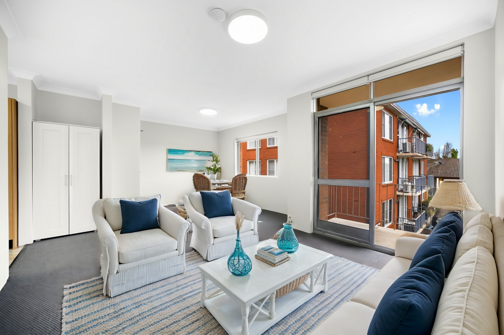 4/8 COULTER ST, GLADESVILLE, NSW 2111