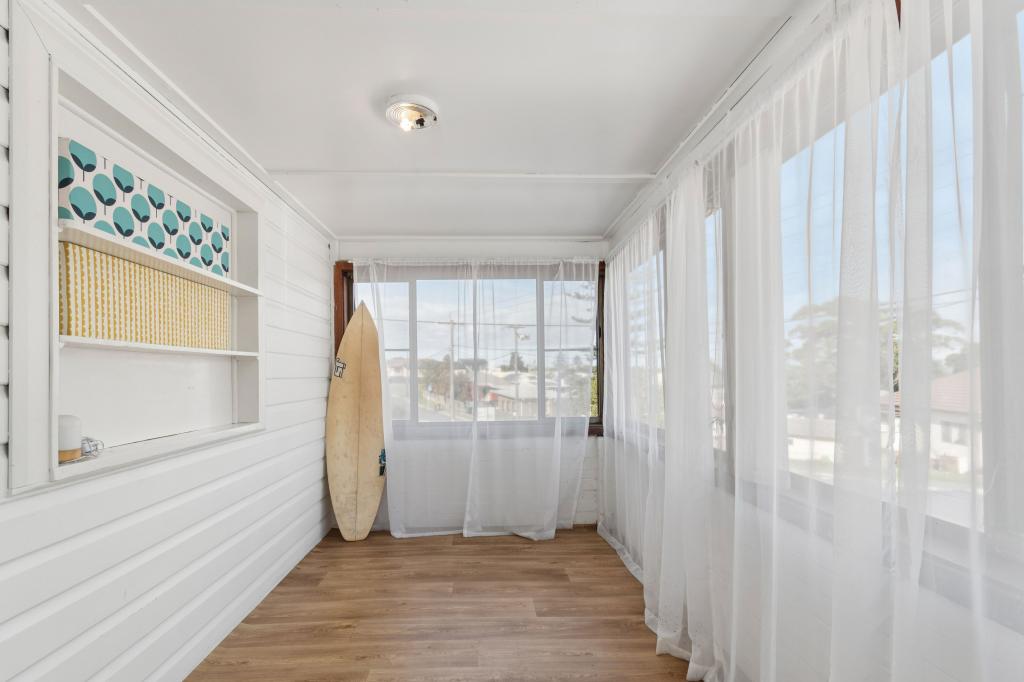 10 Bruce Rd, Warrawong, NSW 2502