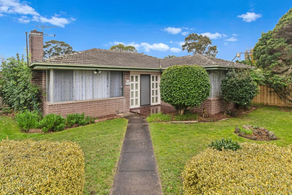 1 DERNA CRES, FRANKSTON, VIC 3199
