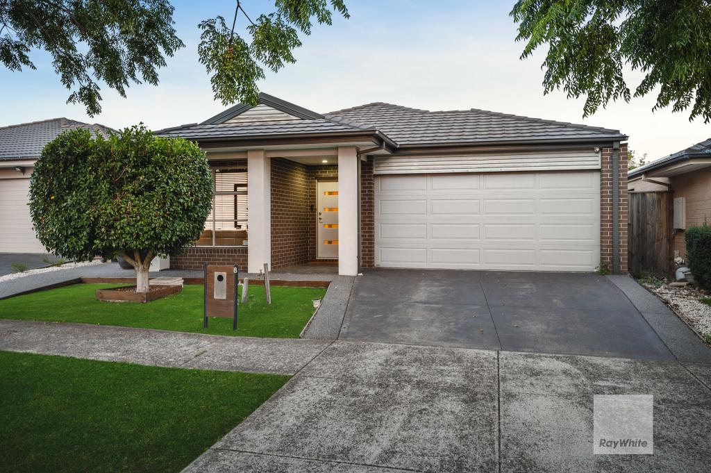 8 Scarlet Dr, Greenvale, VIC 3059