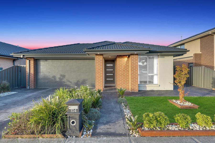 104 Elevation Bvd, Craigieburn, VIC 3064