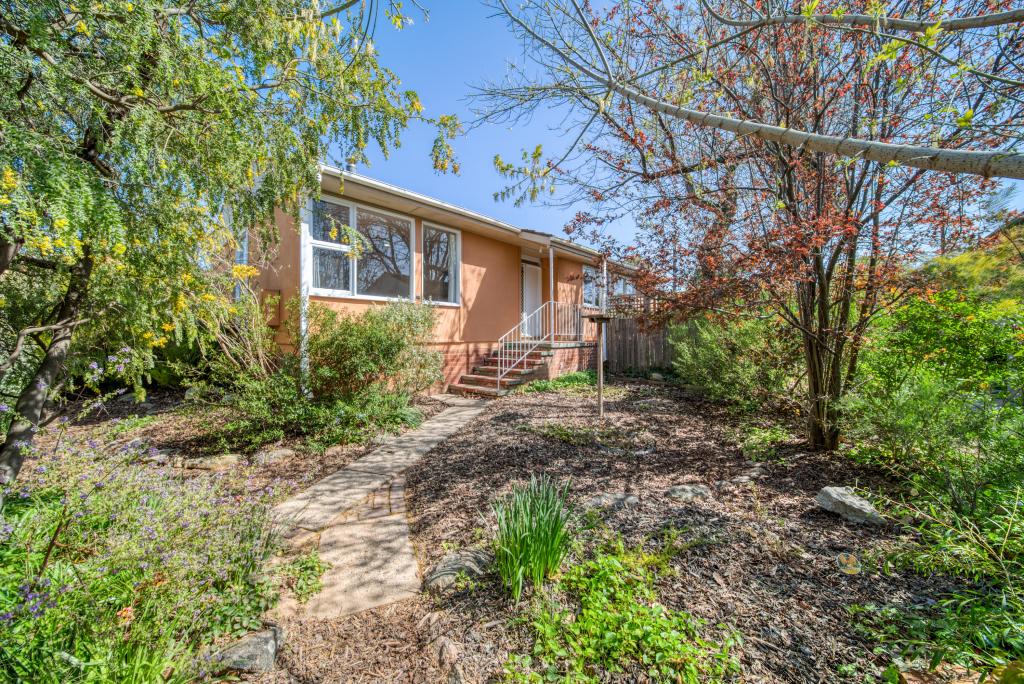 10 Cassinia St, O'Connor, ACT 2602