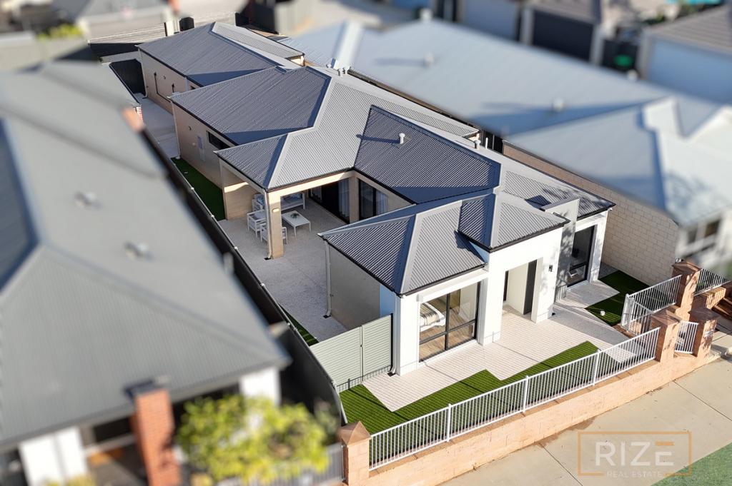 304 Grandis Bvd, Banksia Grove, WA 6031