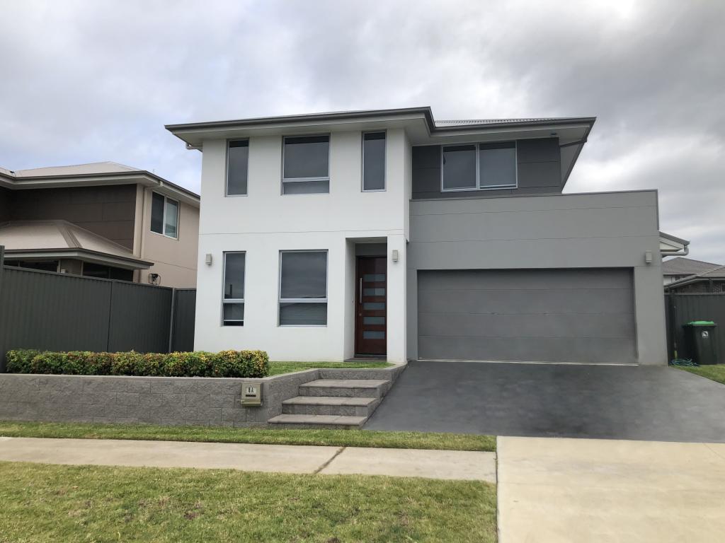 8a Goss Loop, Oran Park, NSW 2570
