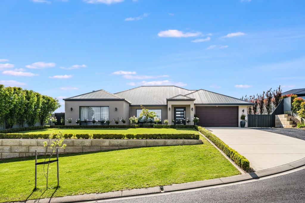 25 Birkdale Ct, Worrolong, SA 5291