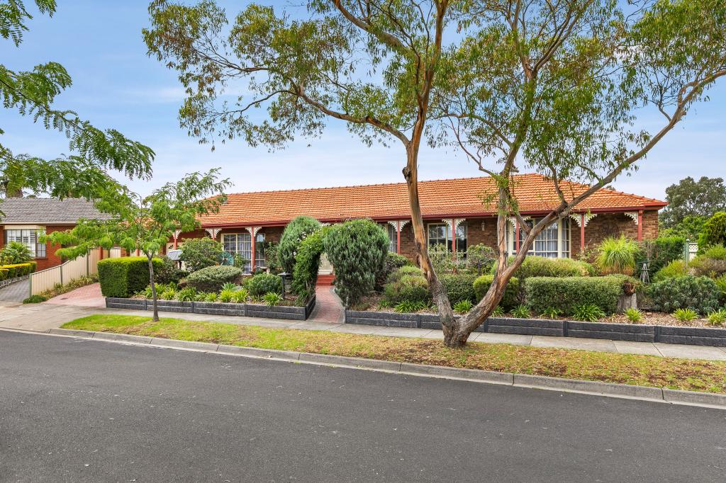 11 Heversham Gr, Greenvale, VIC 3059