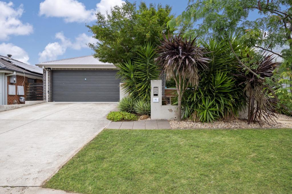 41 Annie Douglas St, Casey, ACT 2913