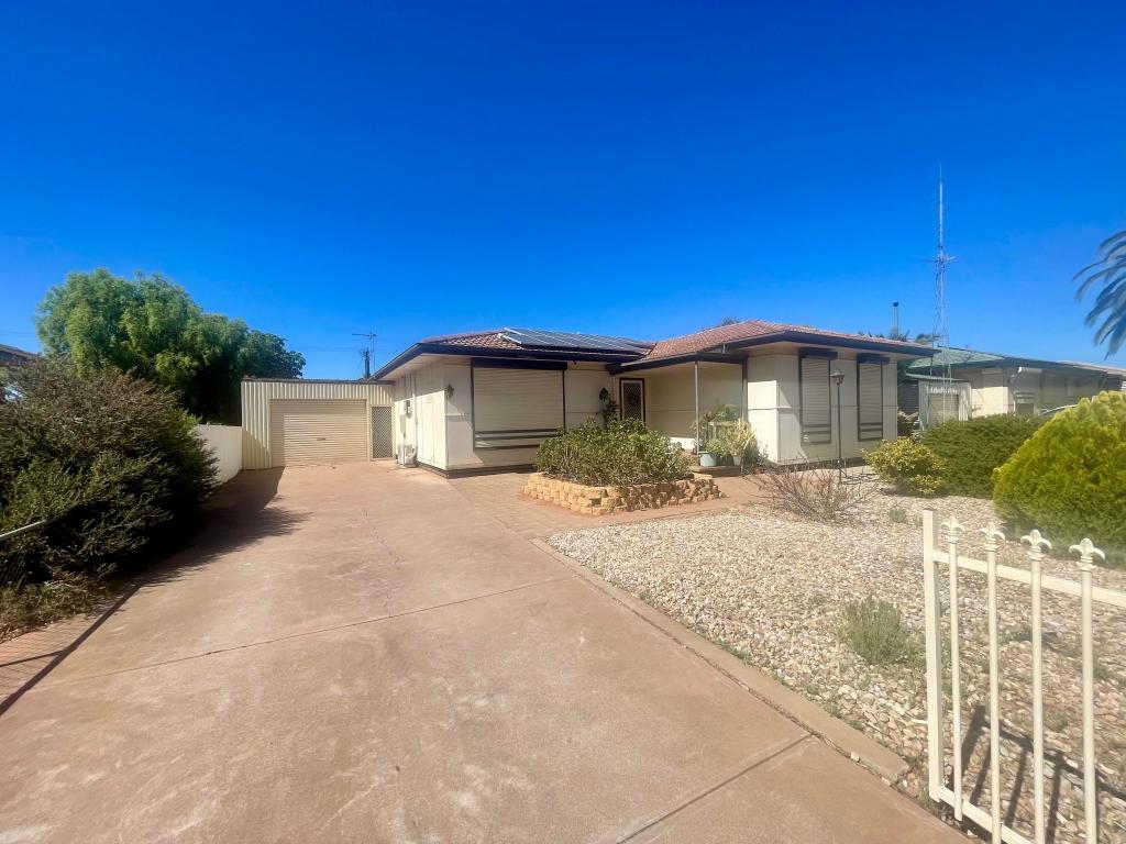 31 Russell St, Whyalla Norrie, SA 5608