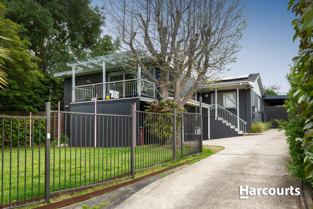16 Adamson Rd, Beaconsfield, VIC 3807