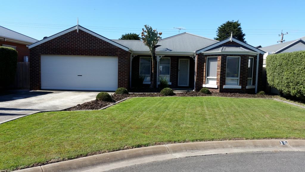 15 Bayfield Ct, Newcomb, VIC 3219