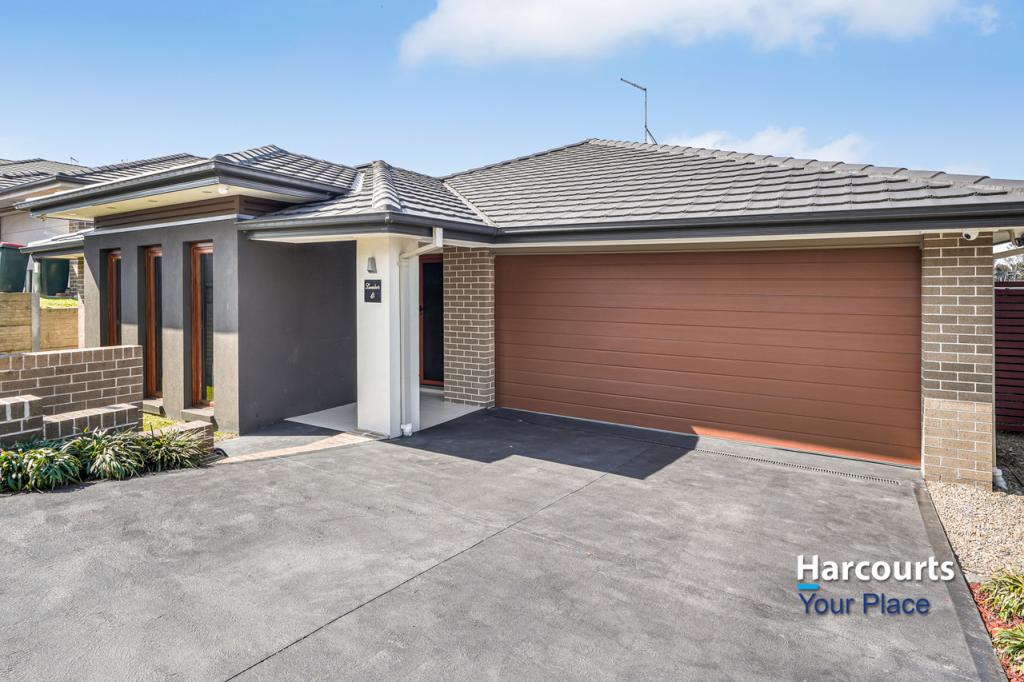 4 Liddiard St, Ropes Crossing, NSW 2760