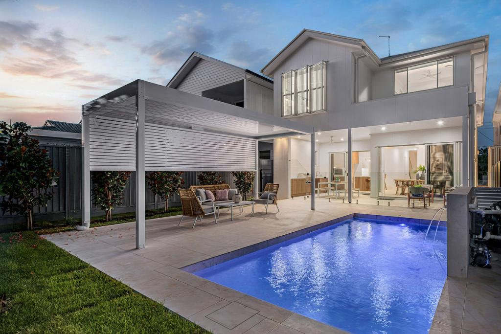 9a Osbourne St, Scarborough, QLD 4020