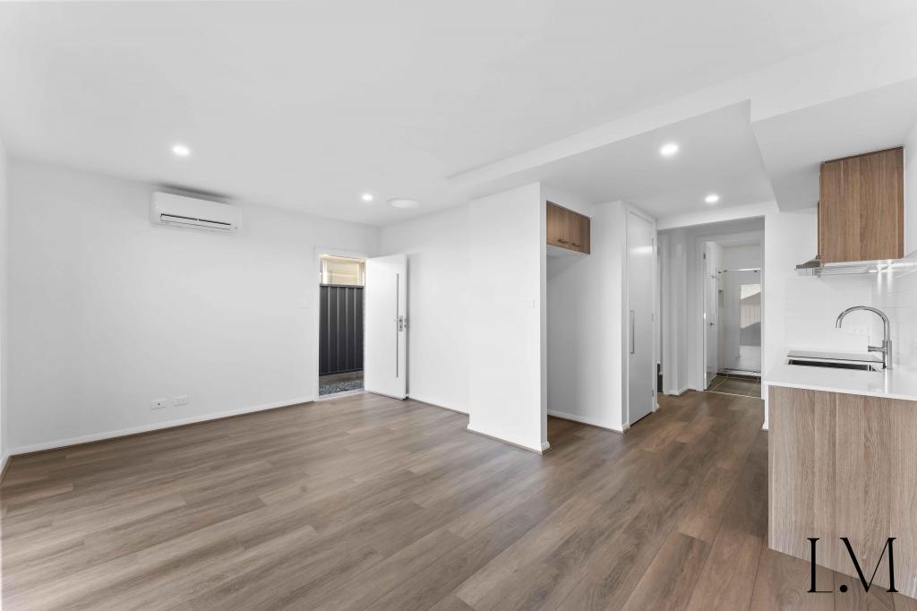 11A MELTON CL, FARLEY, NSW 2320