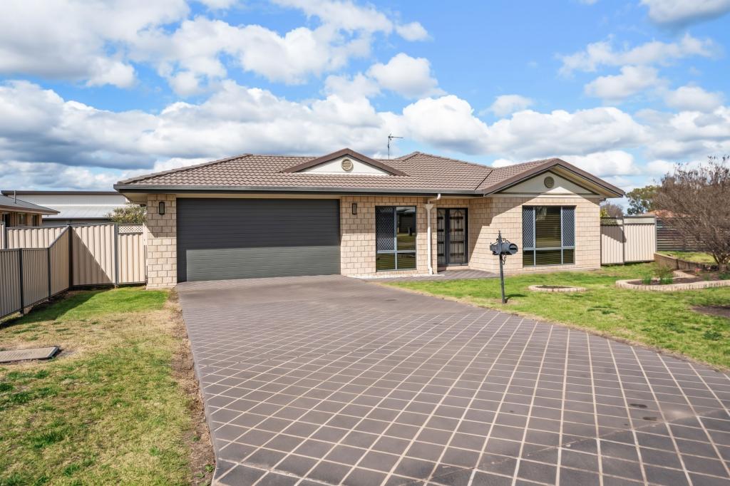 7 Woodhurst Ct, Pittsworth, QLD 4356