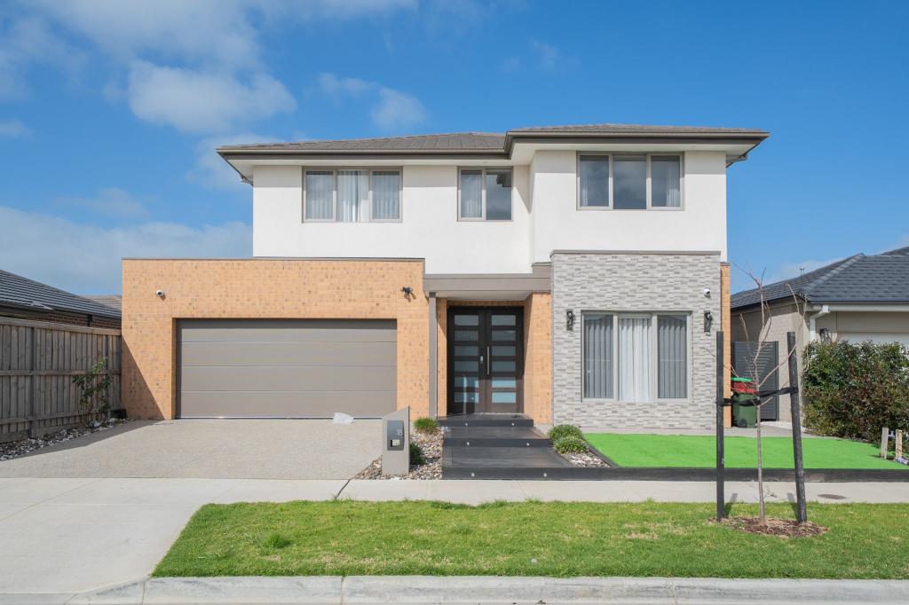 18 BONZA CCT, CLYDE NORTH, VIC 3978