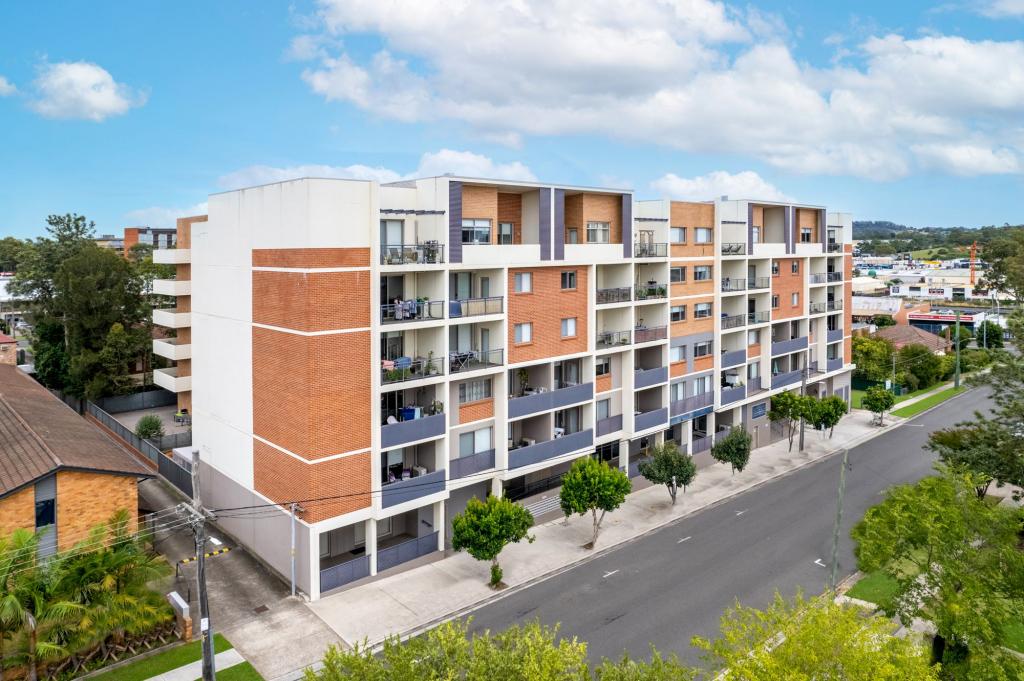 5/3-9 Warby St, Campbelltown, NSW 2560
