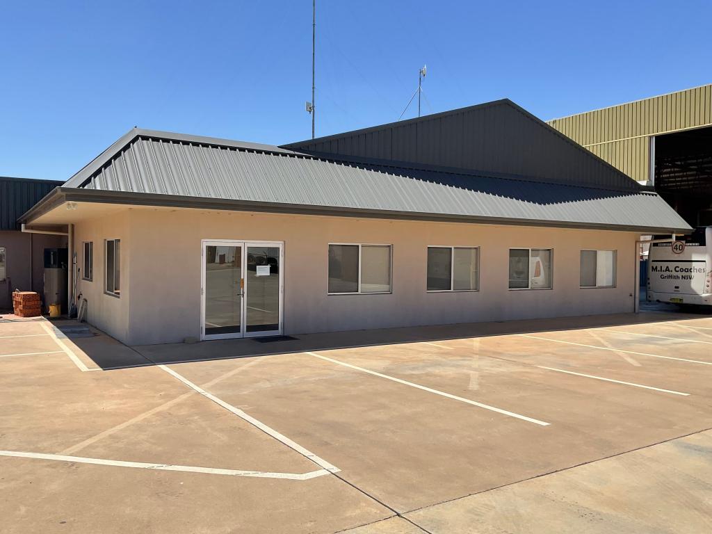 8-10 Lasscock Rd, Griffith, NSW 2680