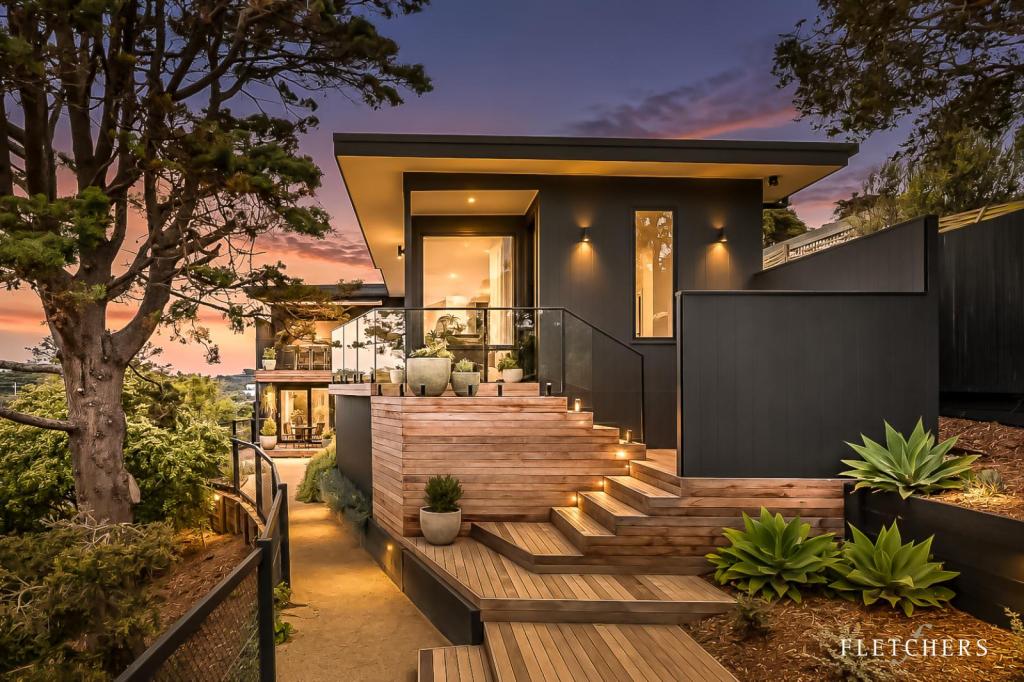 13 Egerton St, Blairgowrie, VIC 3942