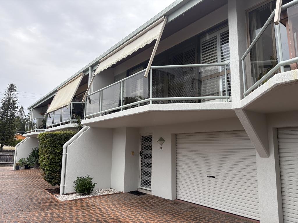 11/406 Esplanade, Torquay, QLD 4655