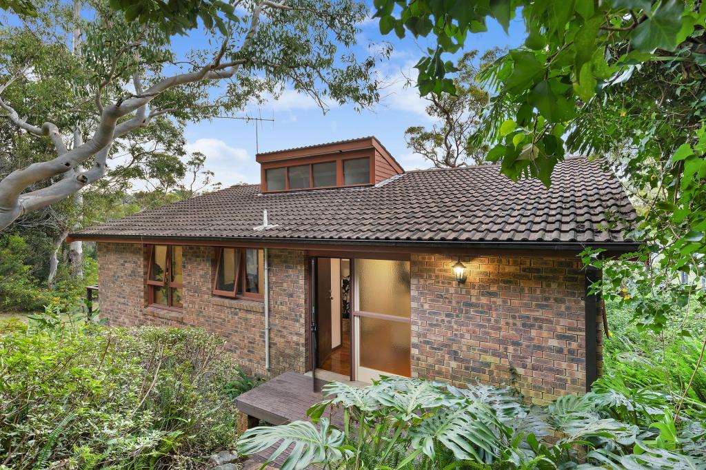 11 Wallace Cl, Hornsby Heights, NSW 2077