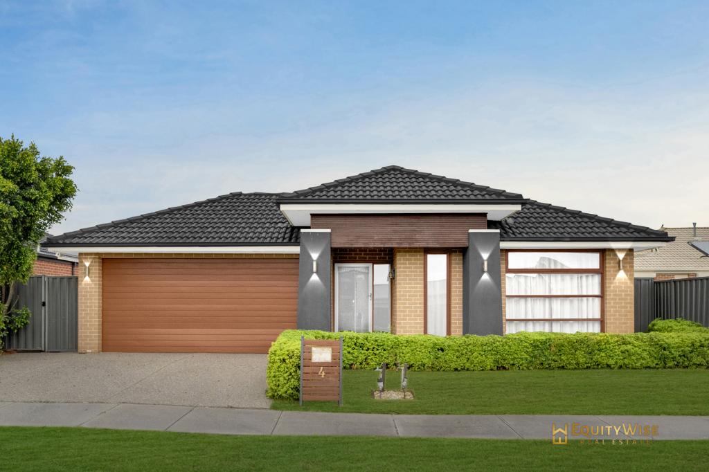 4 Uralla St, Manor Lakes, VIC 3024