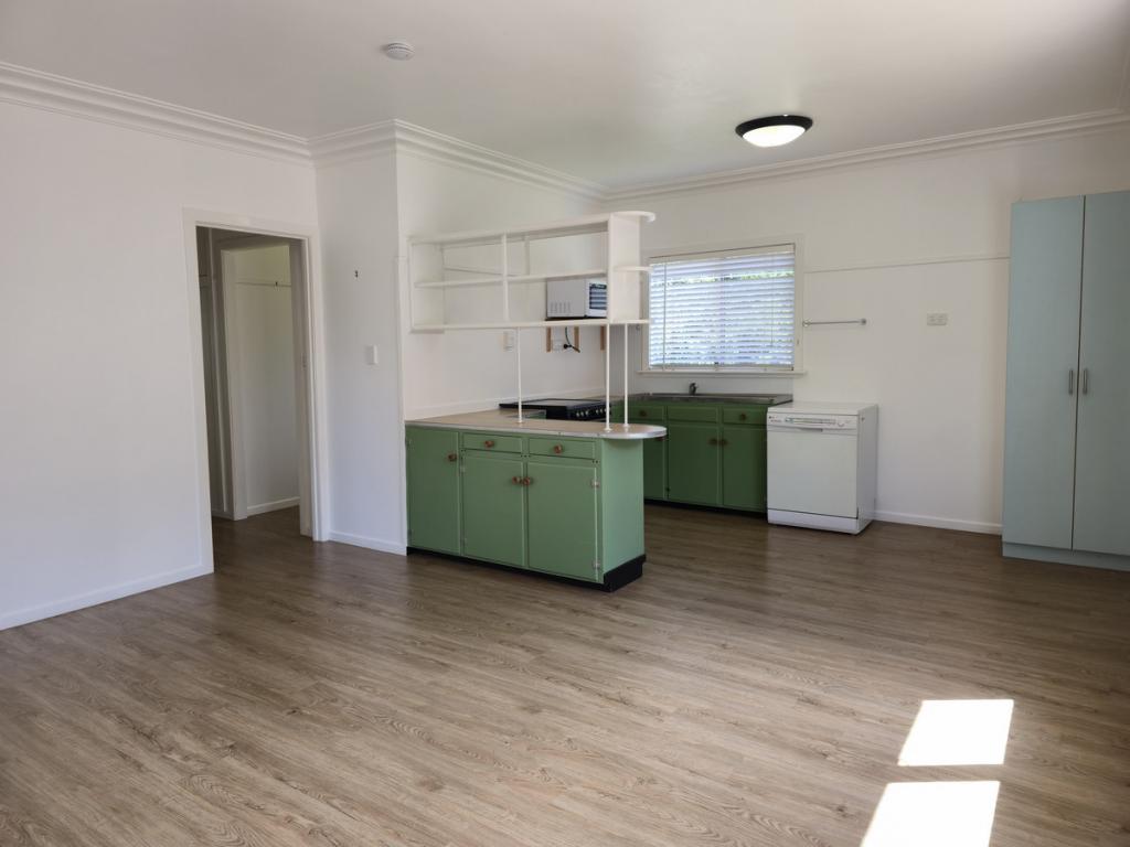 9 Lovett St, Rangeville, QLD 4350