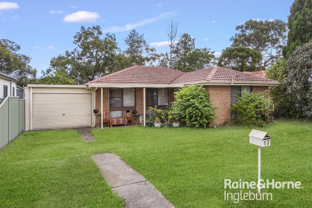 17 Cumberland Rd, Ingleburn, NSW 2565