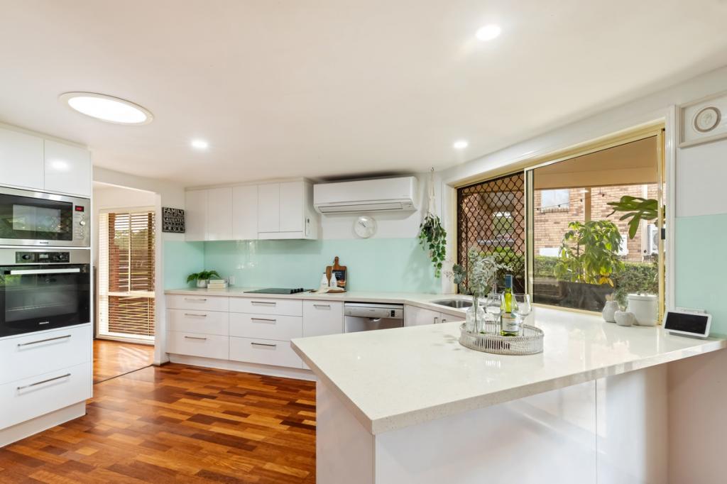 19 Paraburdoo Cres, Shailer Park, QLD 4128