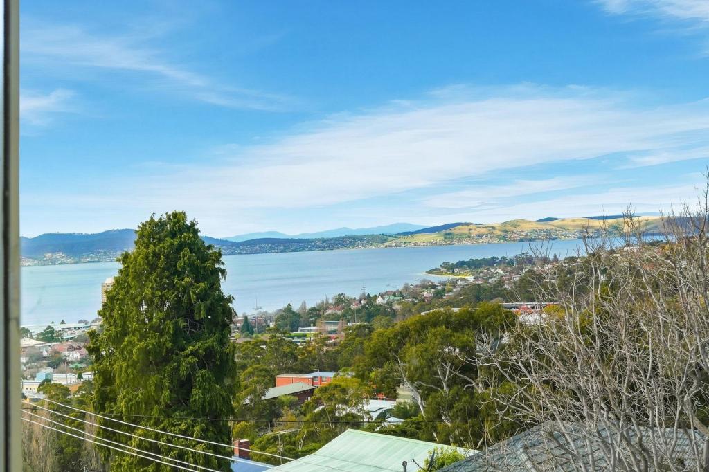 6/25 Richardson Ave, Dynnyrne, TAS 7005