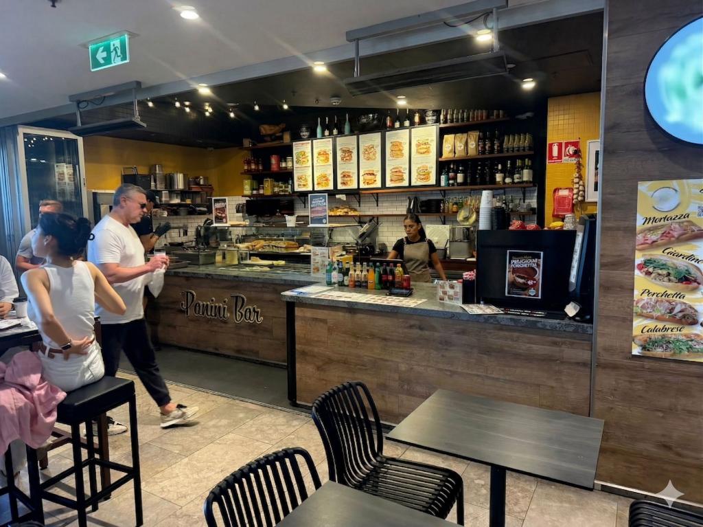 G07B, 180 CAMPBELL PDE, BONDI BEACH, NSW 2026