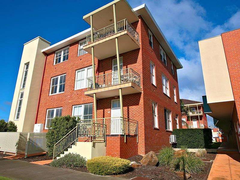 107 Gatehouse Pl, Maribyrnong, VIC 3032