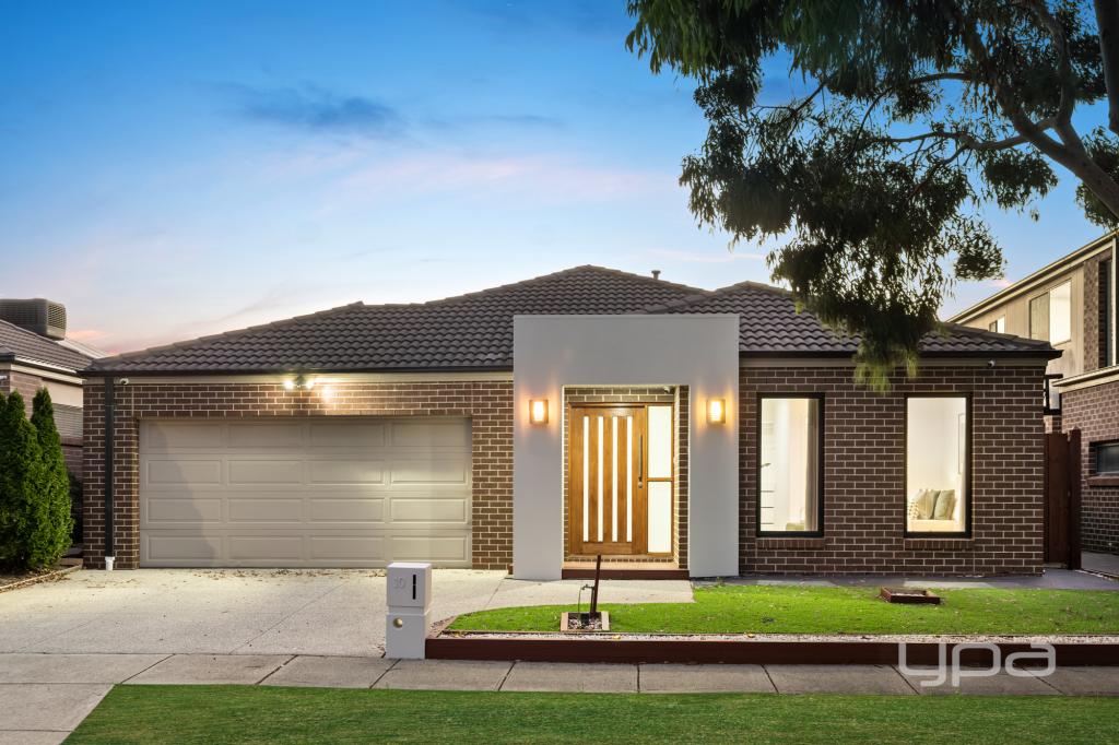 10 SEYCHELLES ST, POINT COOK, VIC 3030