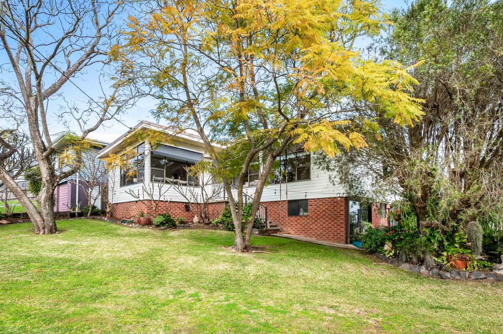 4 FRASER PDE, CHARLESTOWN, NSW 2290
