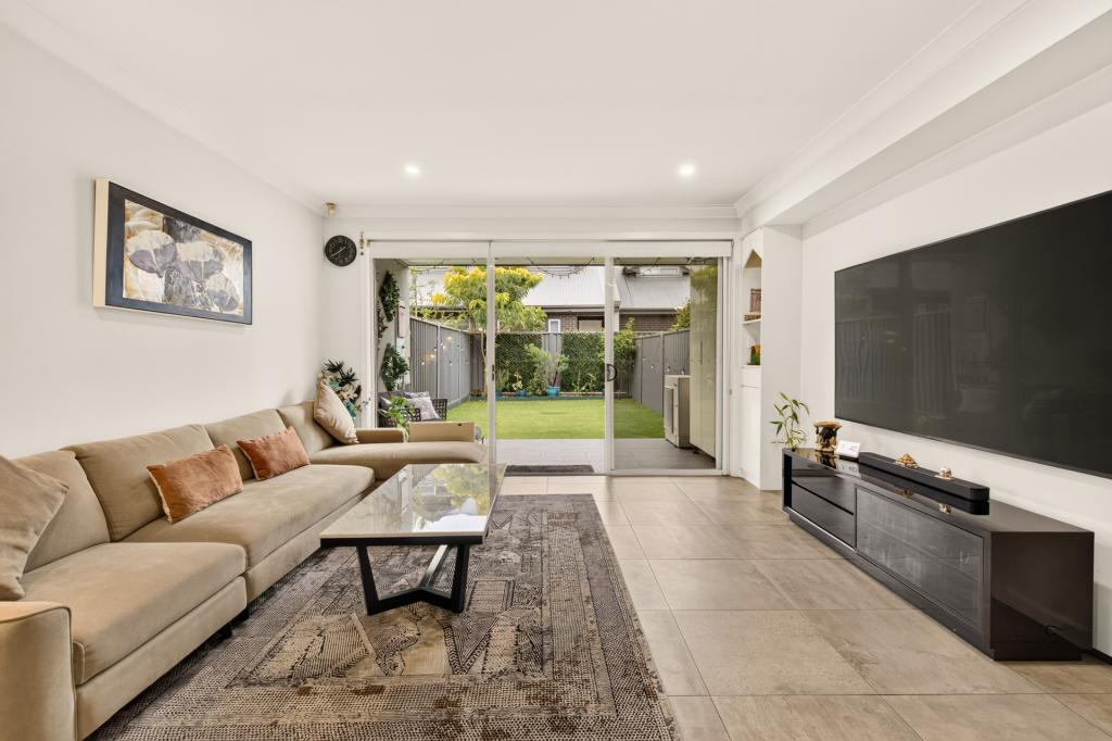 3/2 Water St, Wentworthville, NSW 2145