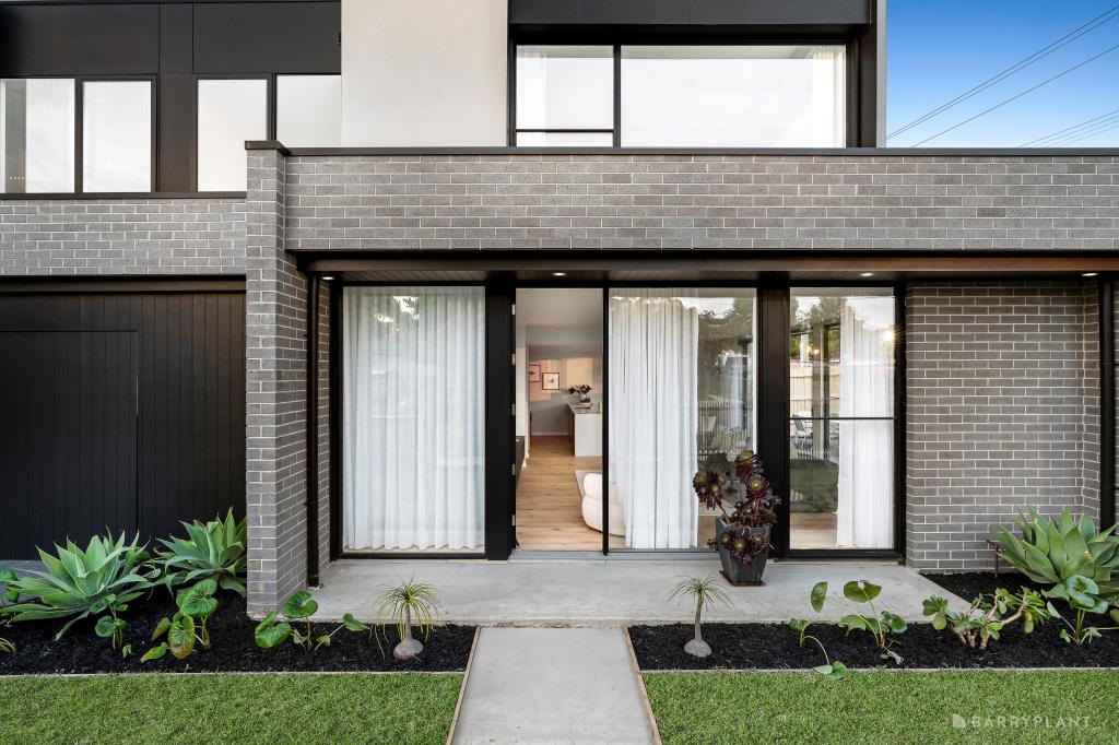 11 BOURKE ST, BULLEEN, VIC 3105