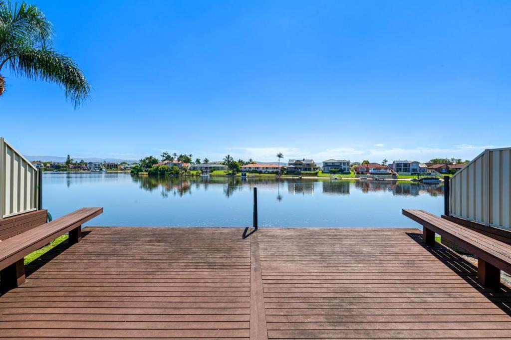 19/17-21 Duet Dr, Mermaid Waters, QLD 4218