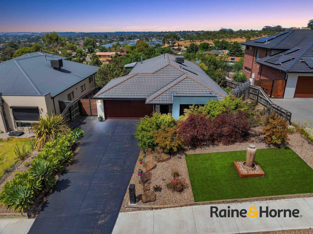 25 WITTICK ST, DARLEY, VIC 3340