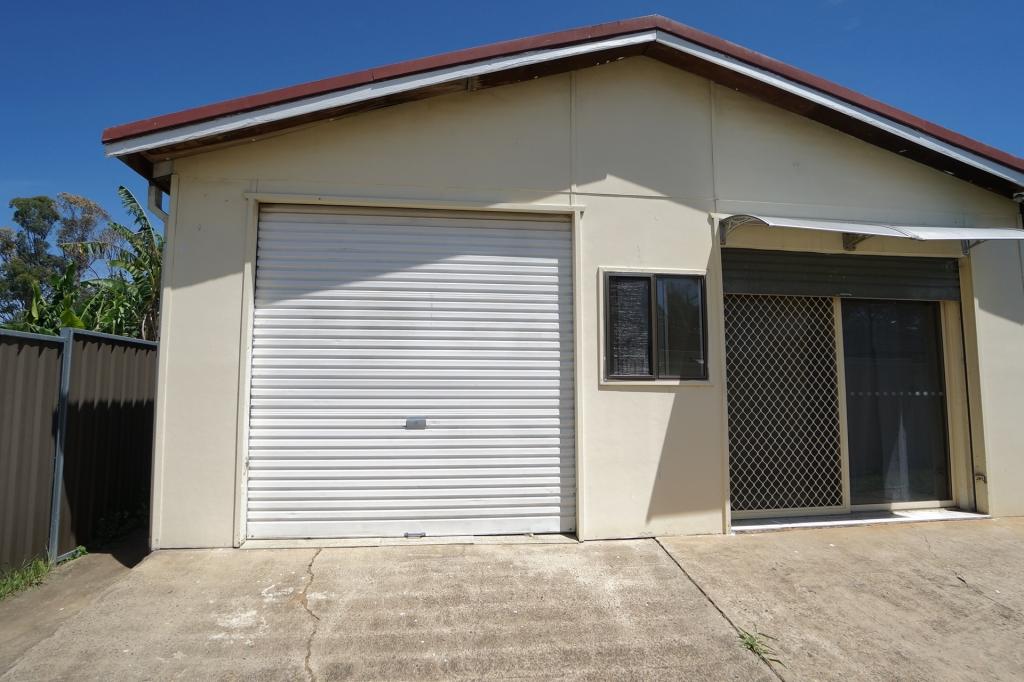 72a Sadleir Ave, Sadleir, NSW 2168