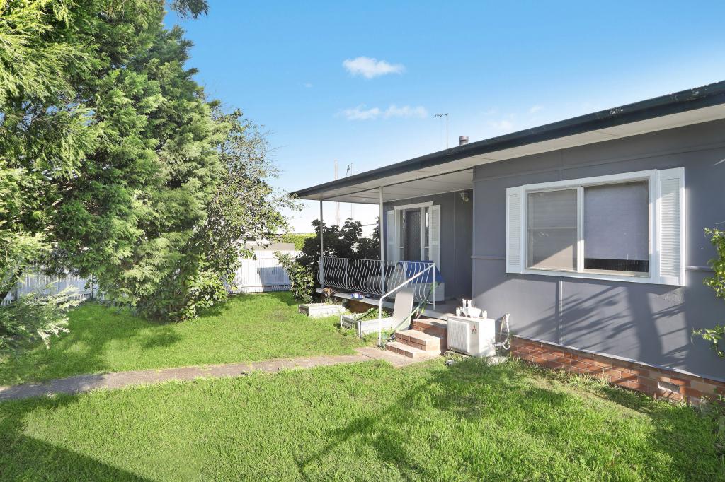 2 RESTELLA AVE, DAVISTOWN, NSW 2251