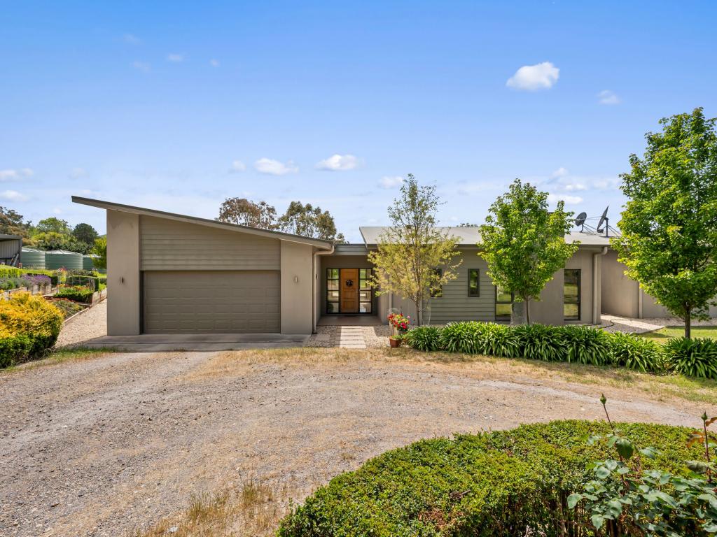 32 Larkin Rd, Tatong, VIC 3673