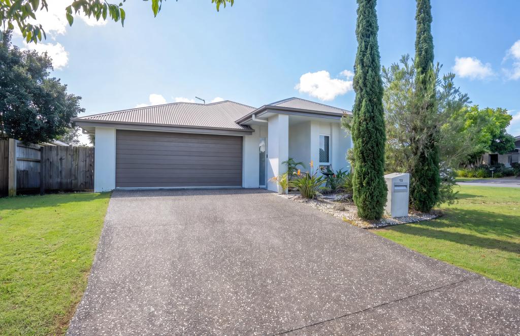74 MILBROOK CRES, PIMPAMA, QLD 4209