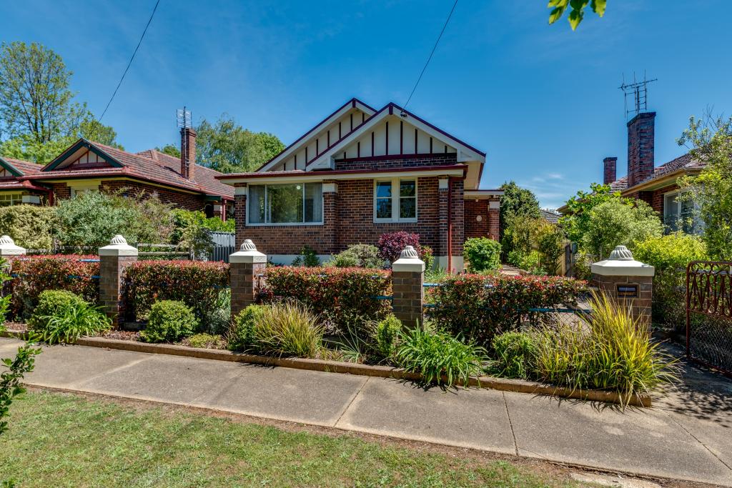 51 Cowper St, Crookwell, NSW 2583