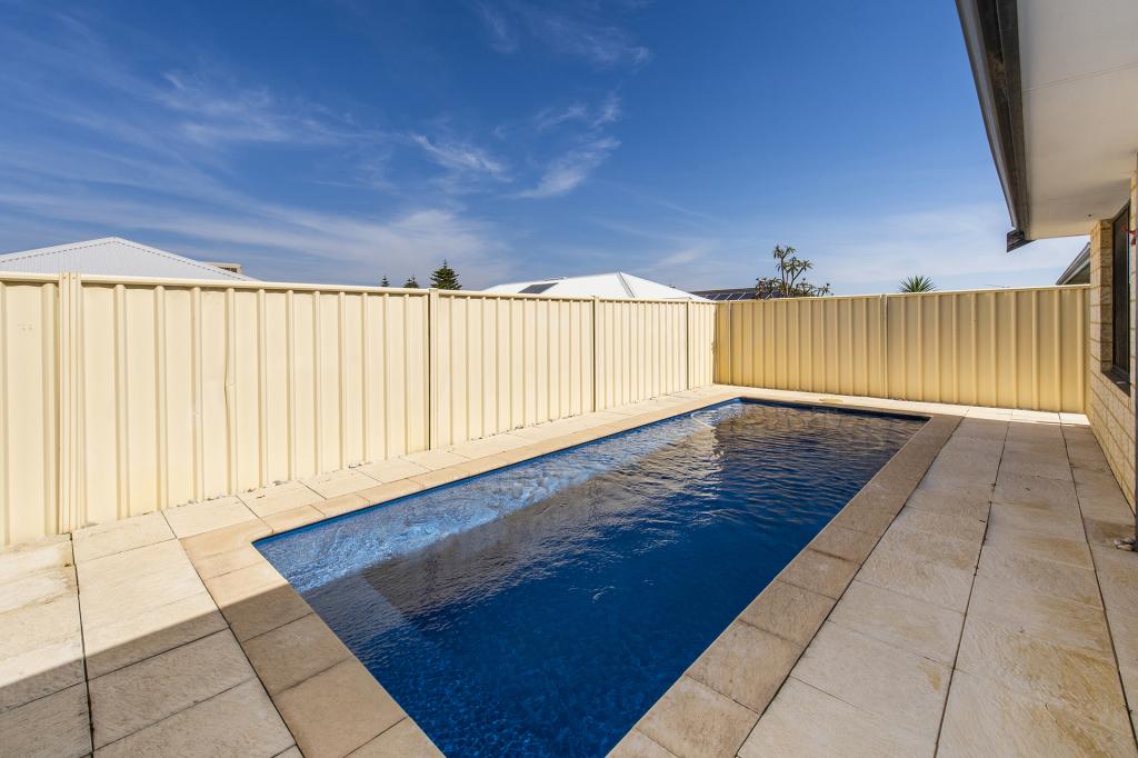 3 Cronulla Rd, Secret Harbour, WA 6173